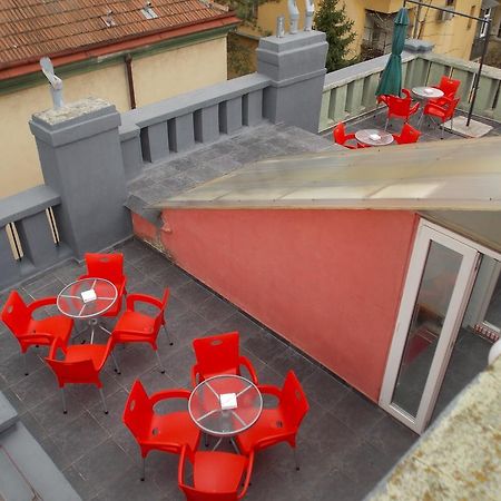 Guest House Miss Depolo Belgrade Extérieur photo