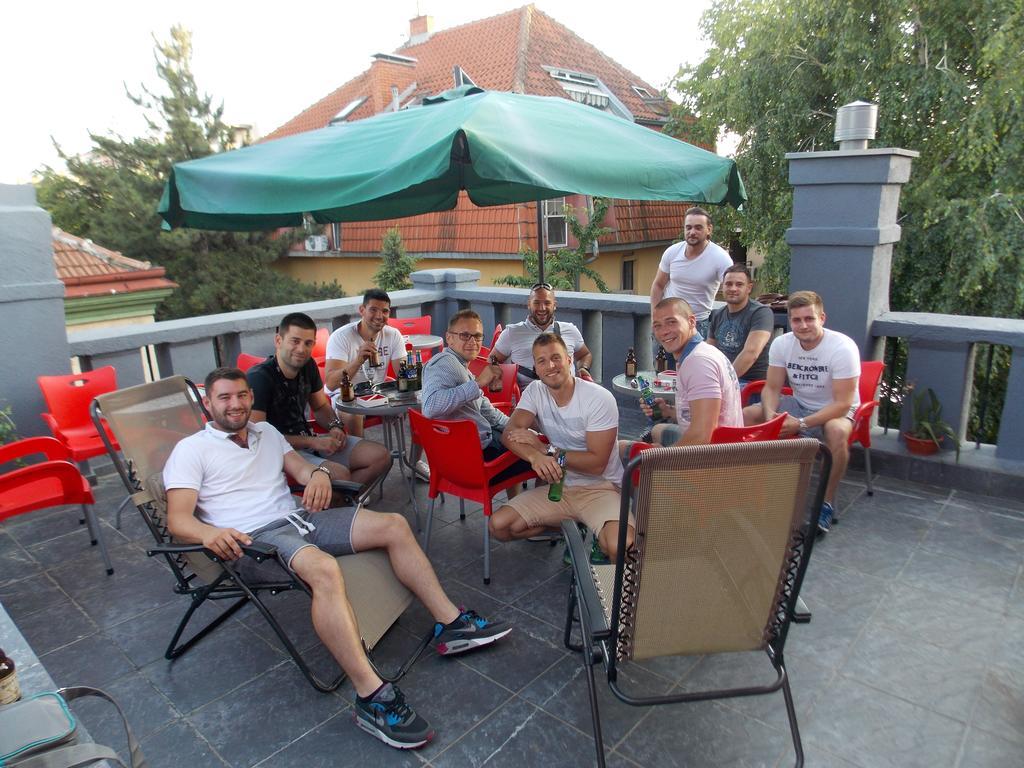 Guest House Miss Depolo Belgrade Extérieur photo