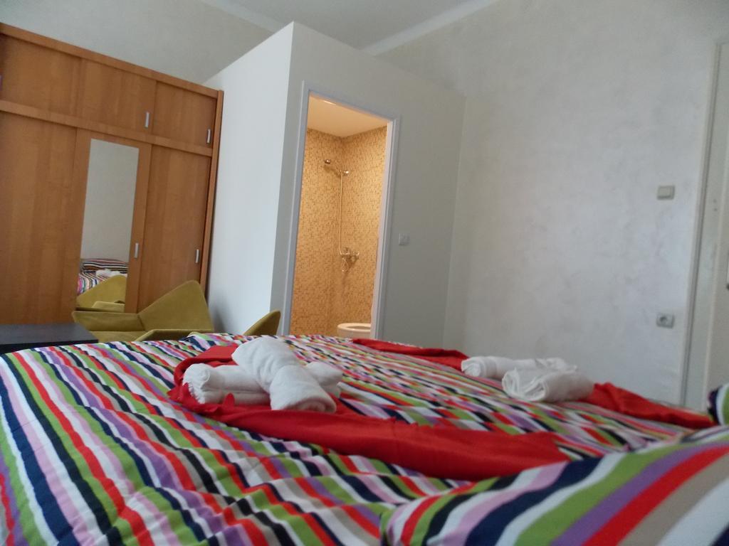 Guest House Miss Depolo Belgrade Chambre photo